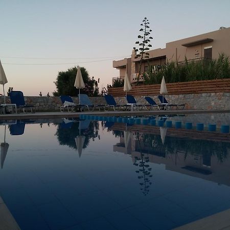 Gerona Mare Apartments Gerani  Ngoại thất bức ảnh