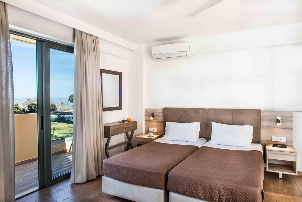 Gerona Mare Apartments Gerani  Ngoại thất bức ảnh