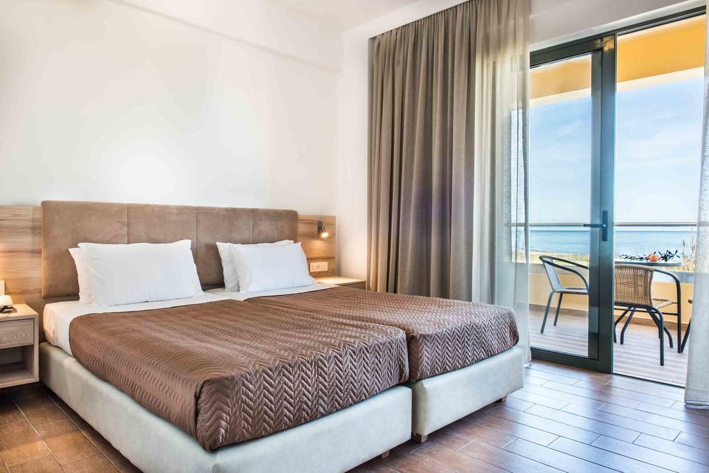 Gerona Mare Apartments Gerani  Ngoại thất bức ảnh