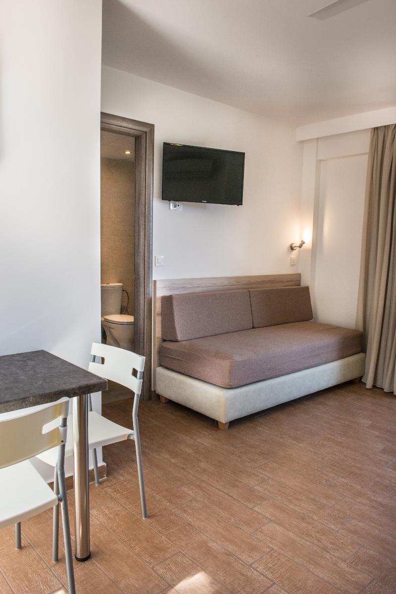 Gerona Mare Apartments Gerani  Ngoại thất bức ảnh
